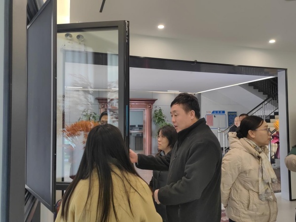 中心建筑专业审查人员赴山东黄河门窗有限公司参观学习